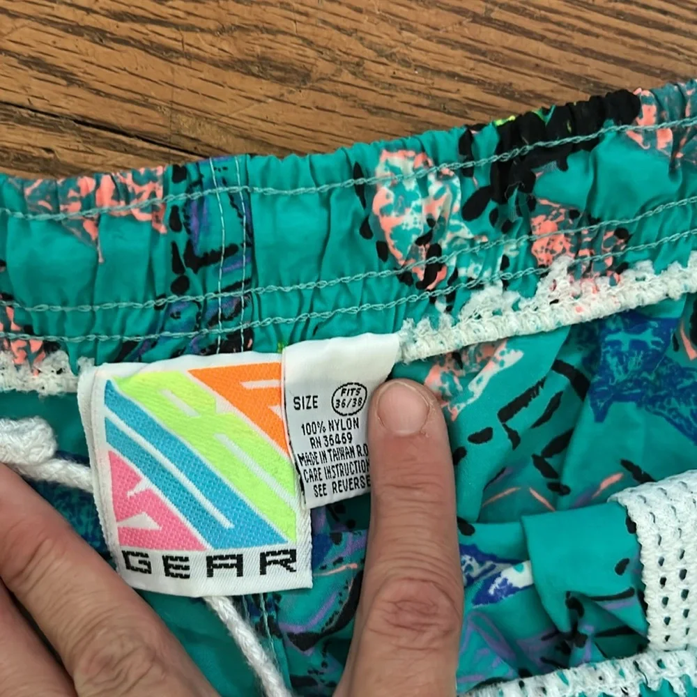 Surf Gear Vintage Trunks in Teal Multicolor Sz 36/38